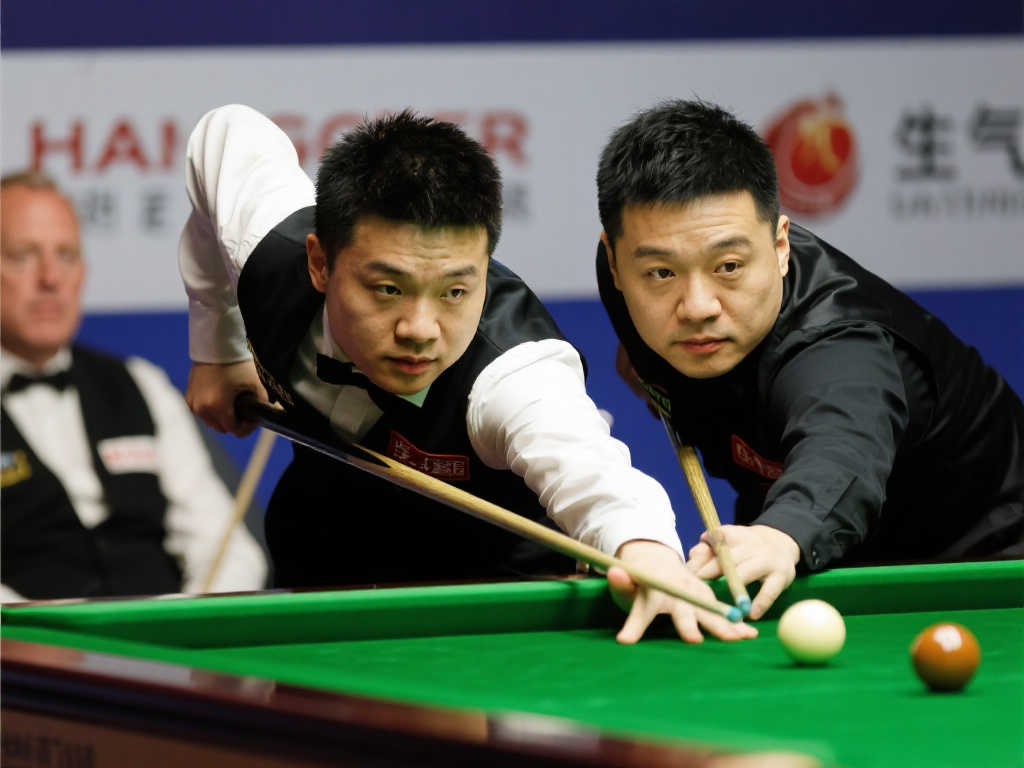 台球皇帝亨德利：赵心童夺冠或刺激丁俊晖，他形象佳商业价值高